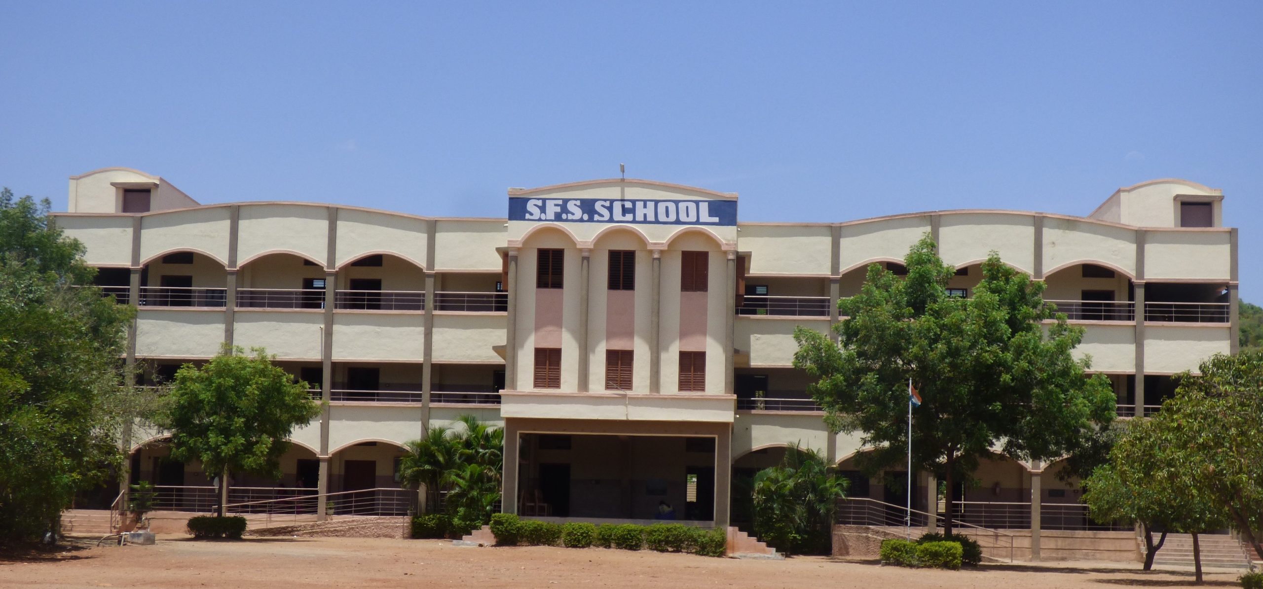 SFS School, Sendurai